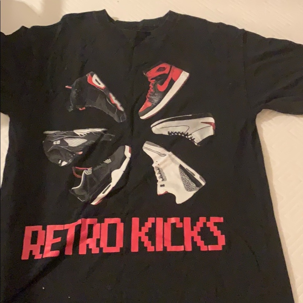 t shirt